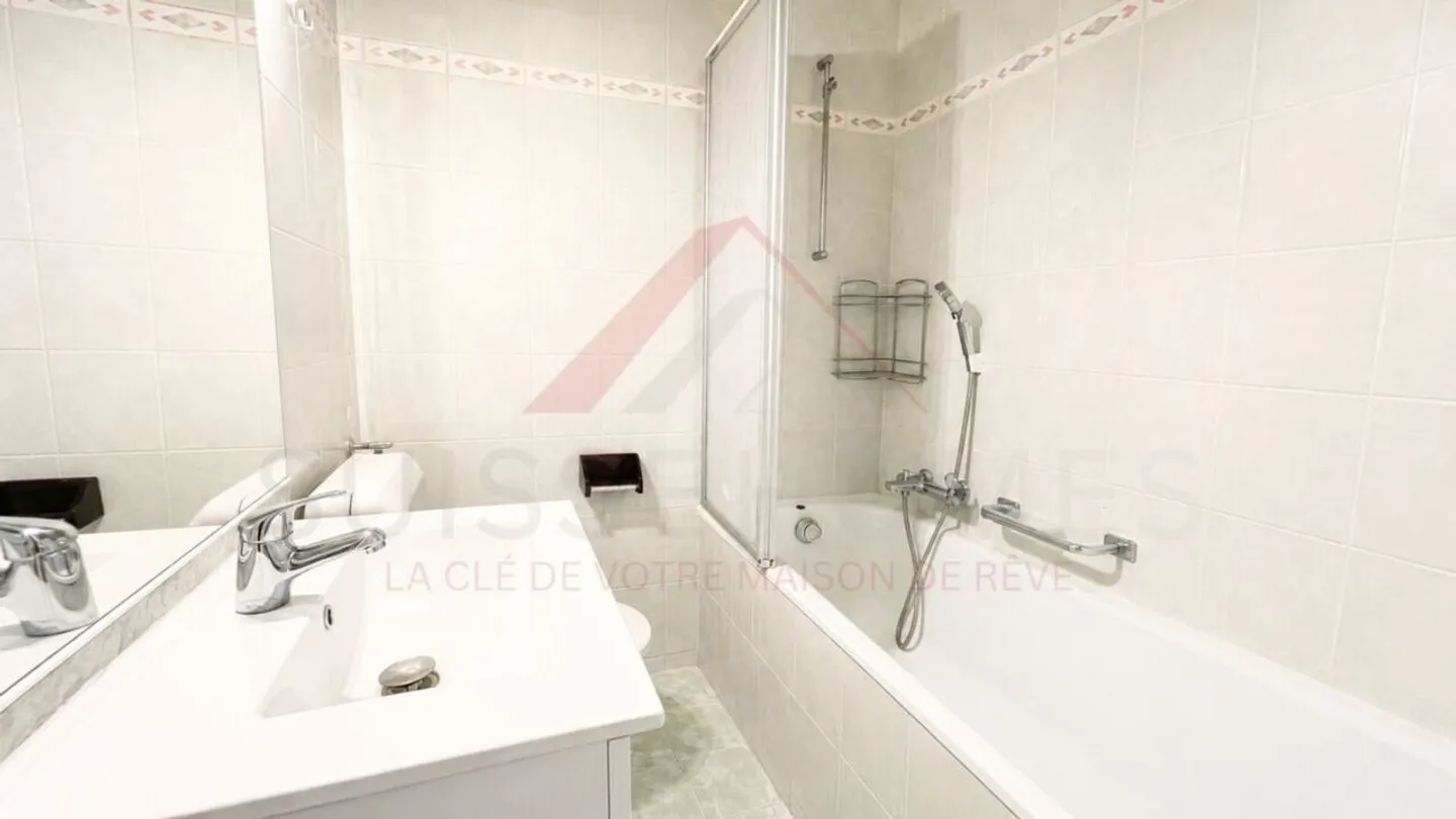 Appartement Lumineux avec Balcon - Photo 11 sur 12
