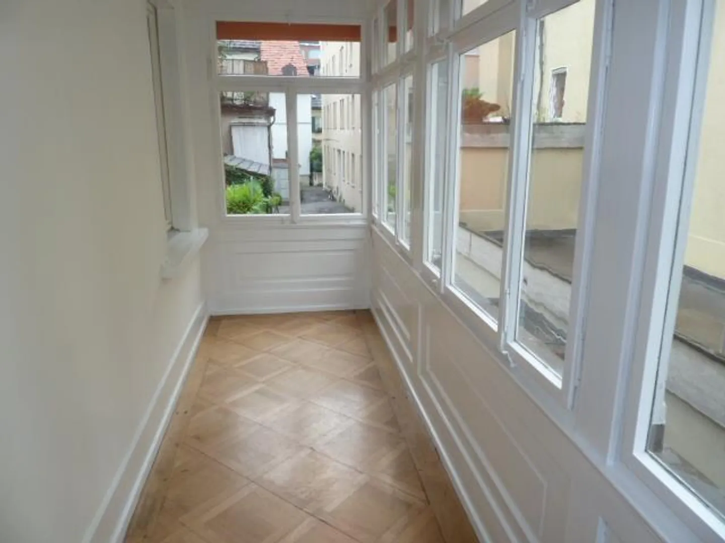 Central 4-Room City Apartment with Charm - Photo 2 of 8