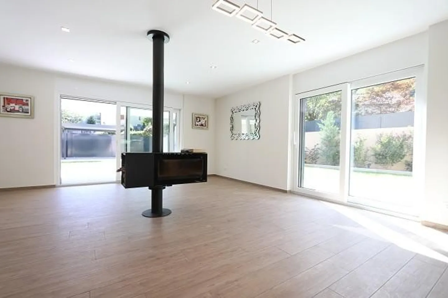 Villa luxueuse avec vue sur les montagnes - Photo 2 sur 19