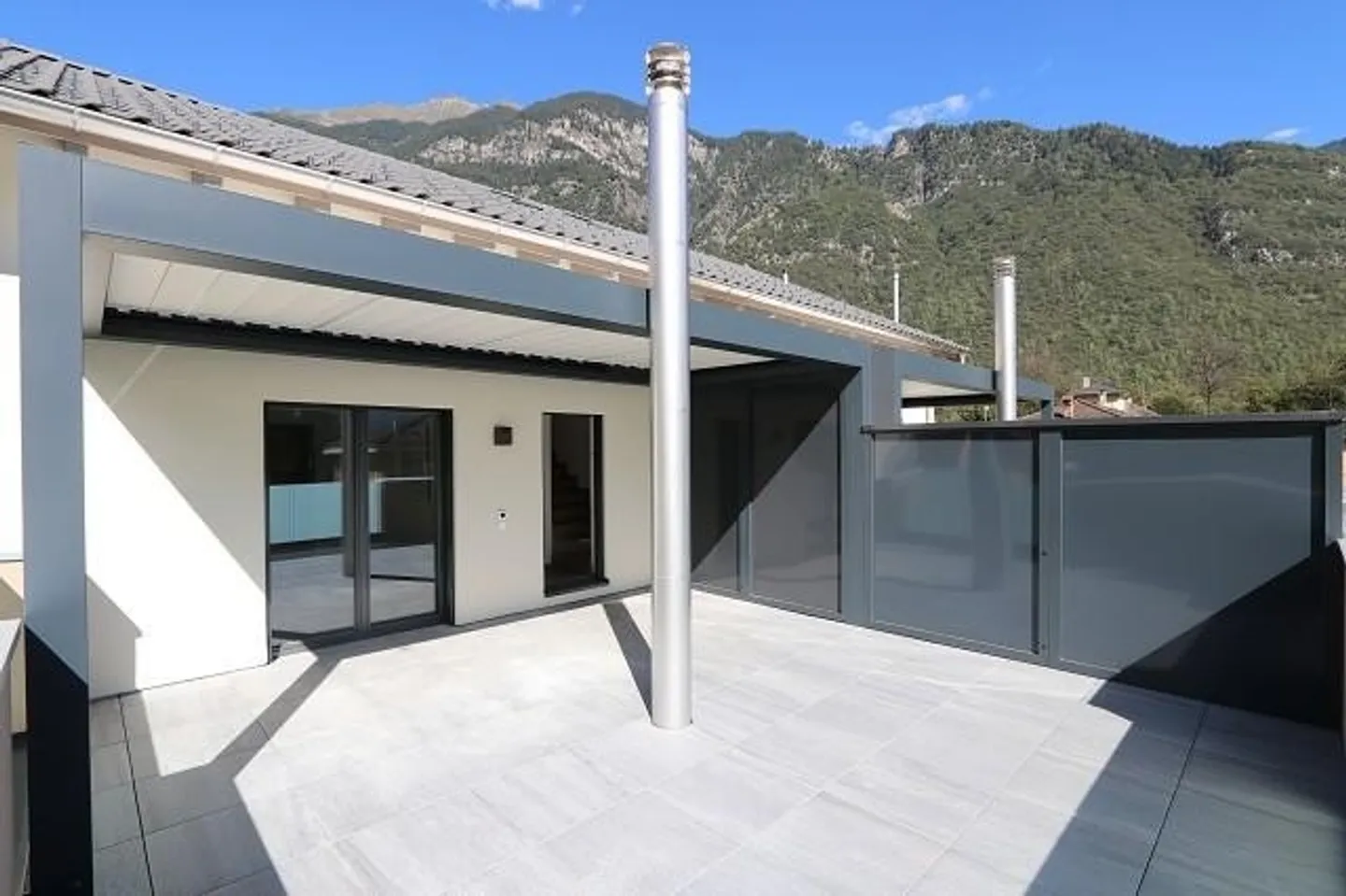Villa luxueuse avec vue sur les montagnes - Photo 9 sur 19
