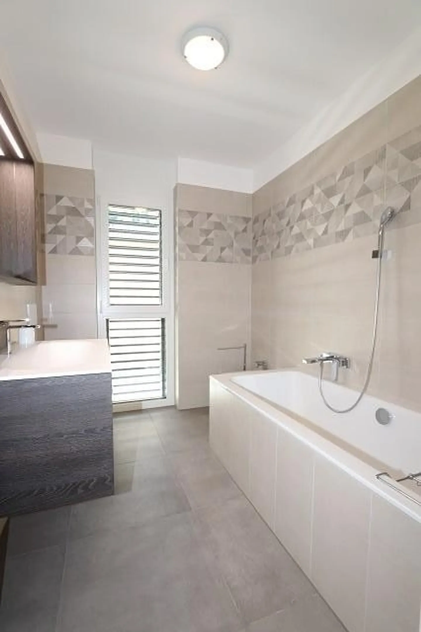 Villa luxueuse avec vue sur les montagnes - Photo 17 sur 19