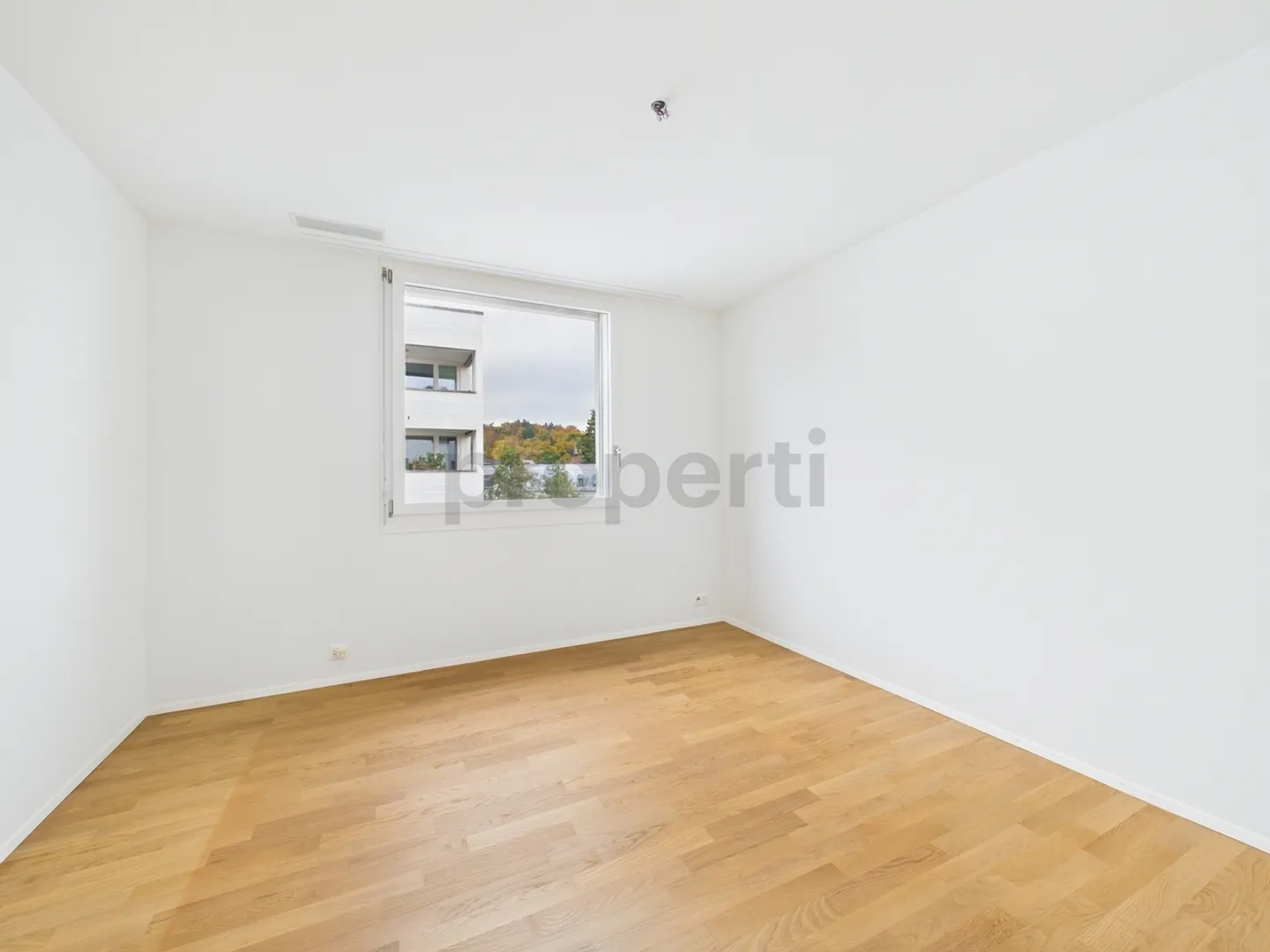 Moderne 4.5 Zimmerwohnung mit grosszüger Loggia in Wald - Foto 8 von 13