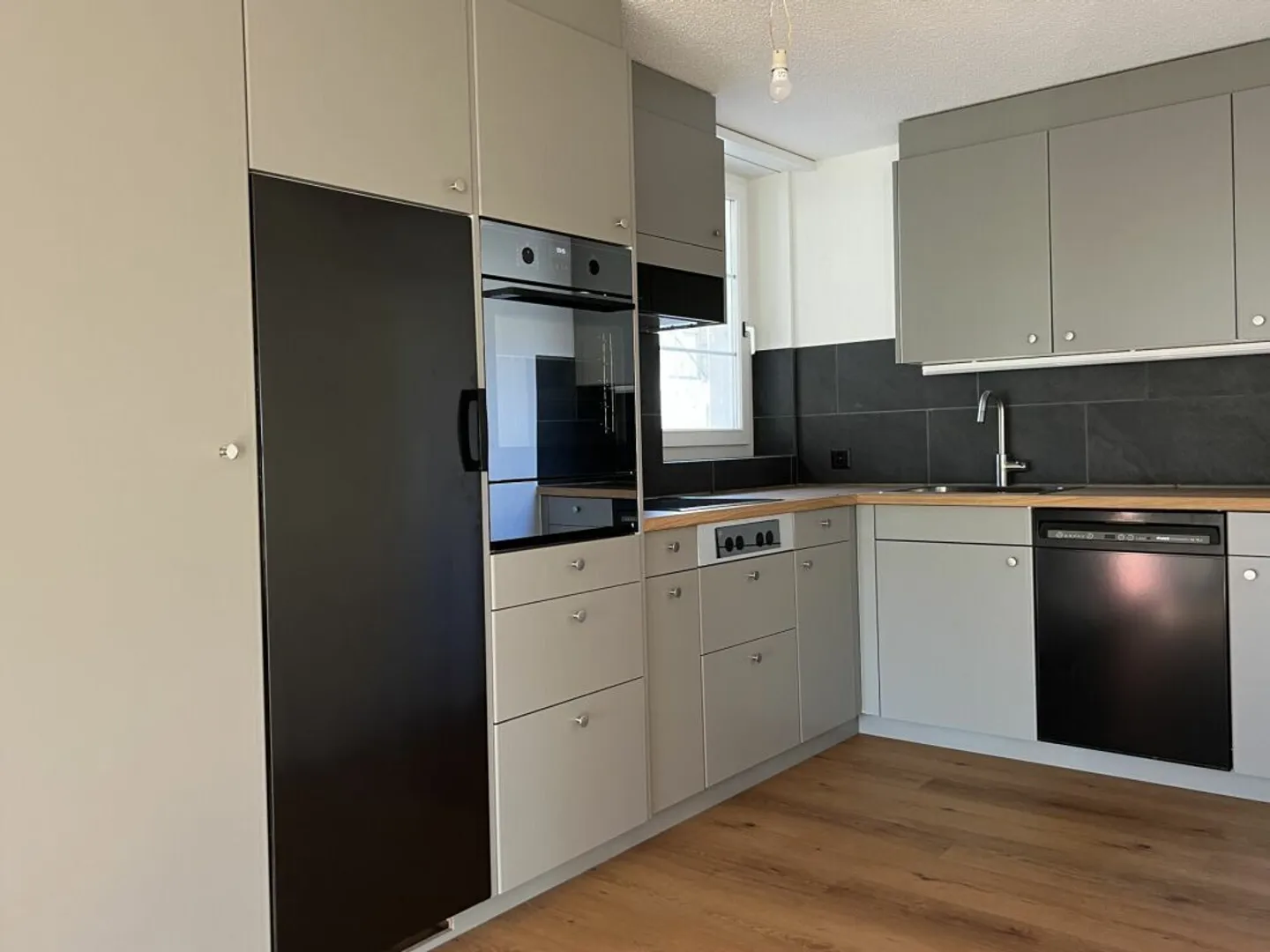 Living with a View - Bungalow with Unobstructed Lake View - Photo 6 of 17