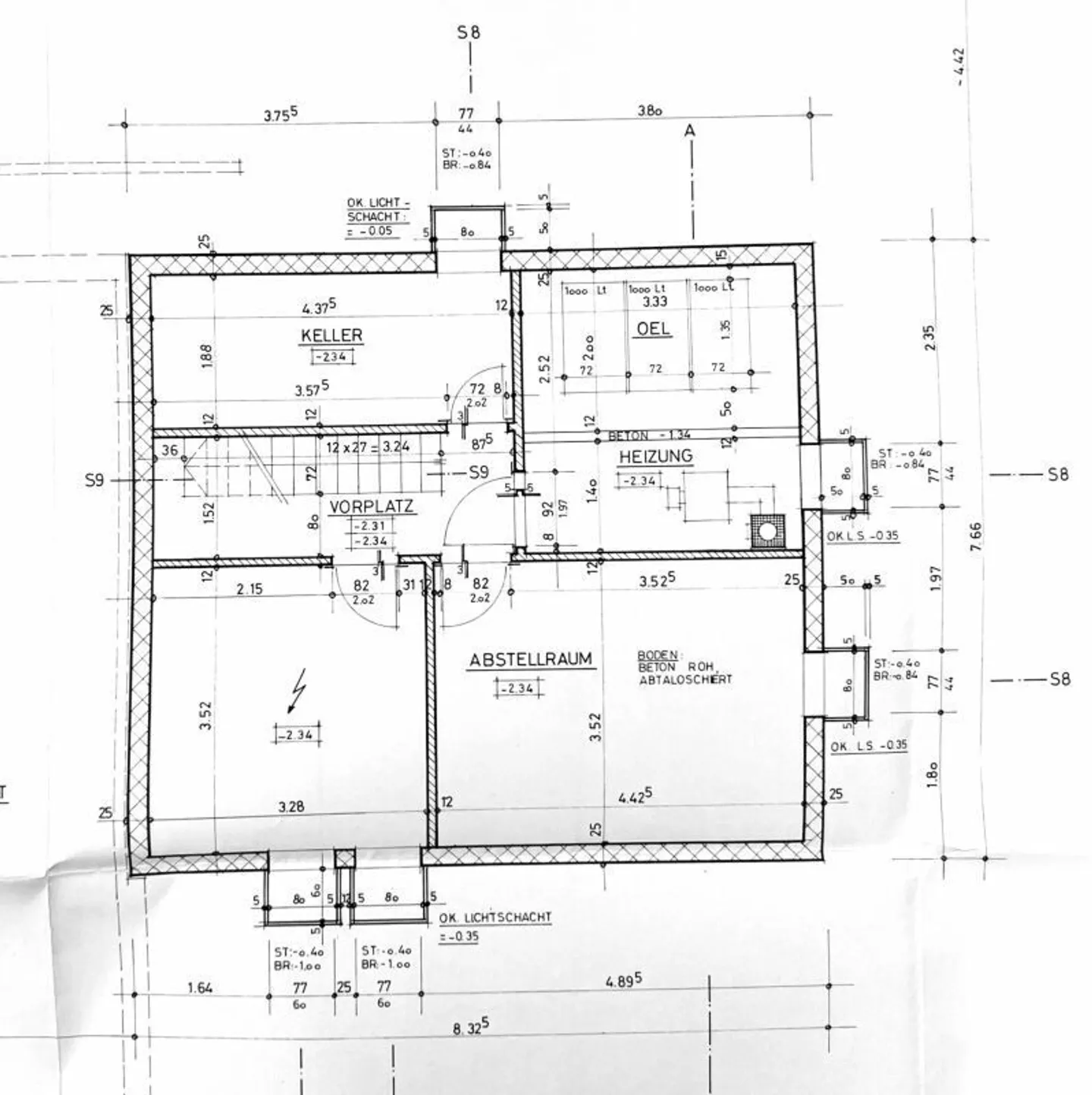 Living with a View - Bungalow with Unobstructed Lake View - Photo 16 of 17