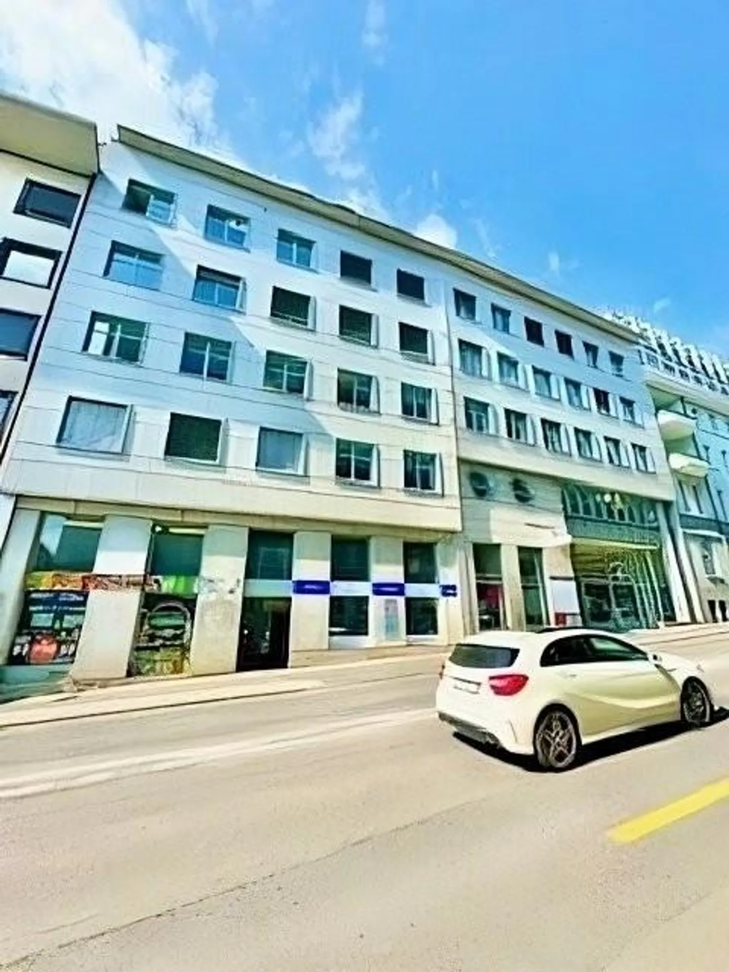 Gewerbefläche in Thun - Foto 1 von 4