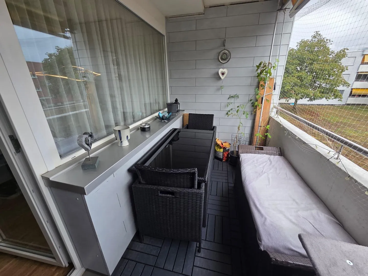 Bright 3 bedroom apartment with balcony - Photo 10 of 17