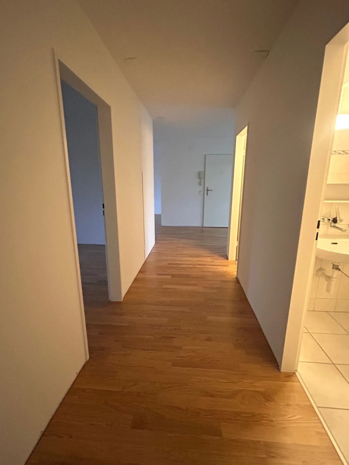 Central à Buchs - Emménagez et sentez-vous chez vous ! - Photo 4 sur 15