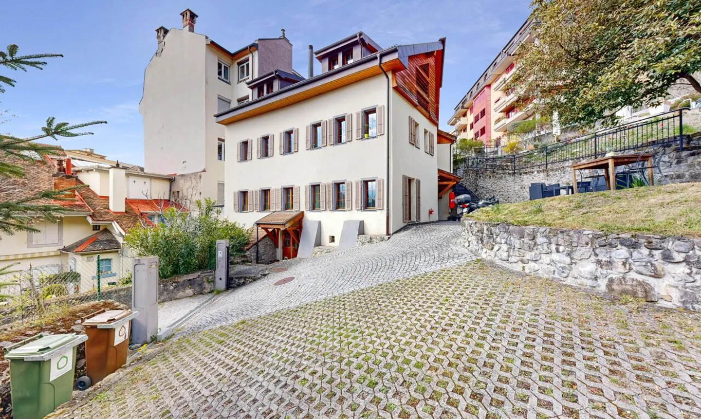 Lussuosa villa familiare con spa e vista panoramica a Montreux - Foto 2 di 13