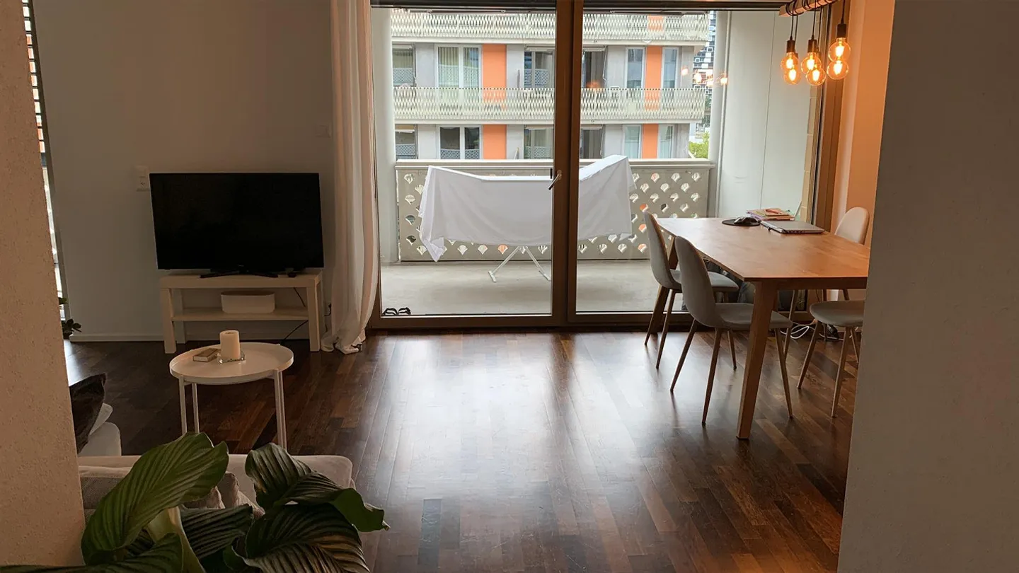 Charmante Wohnung bei Hardbrücke - Foto 3 von 5