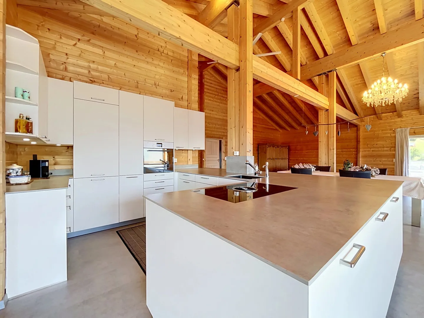 Exceptional chalet in the heart of the Valais Alps - Photo 2 of 11