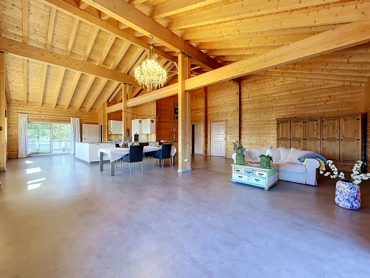 Exceptional chalet in the heart of the Valais Alps - Photo 4 of 11