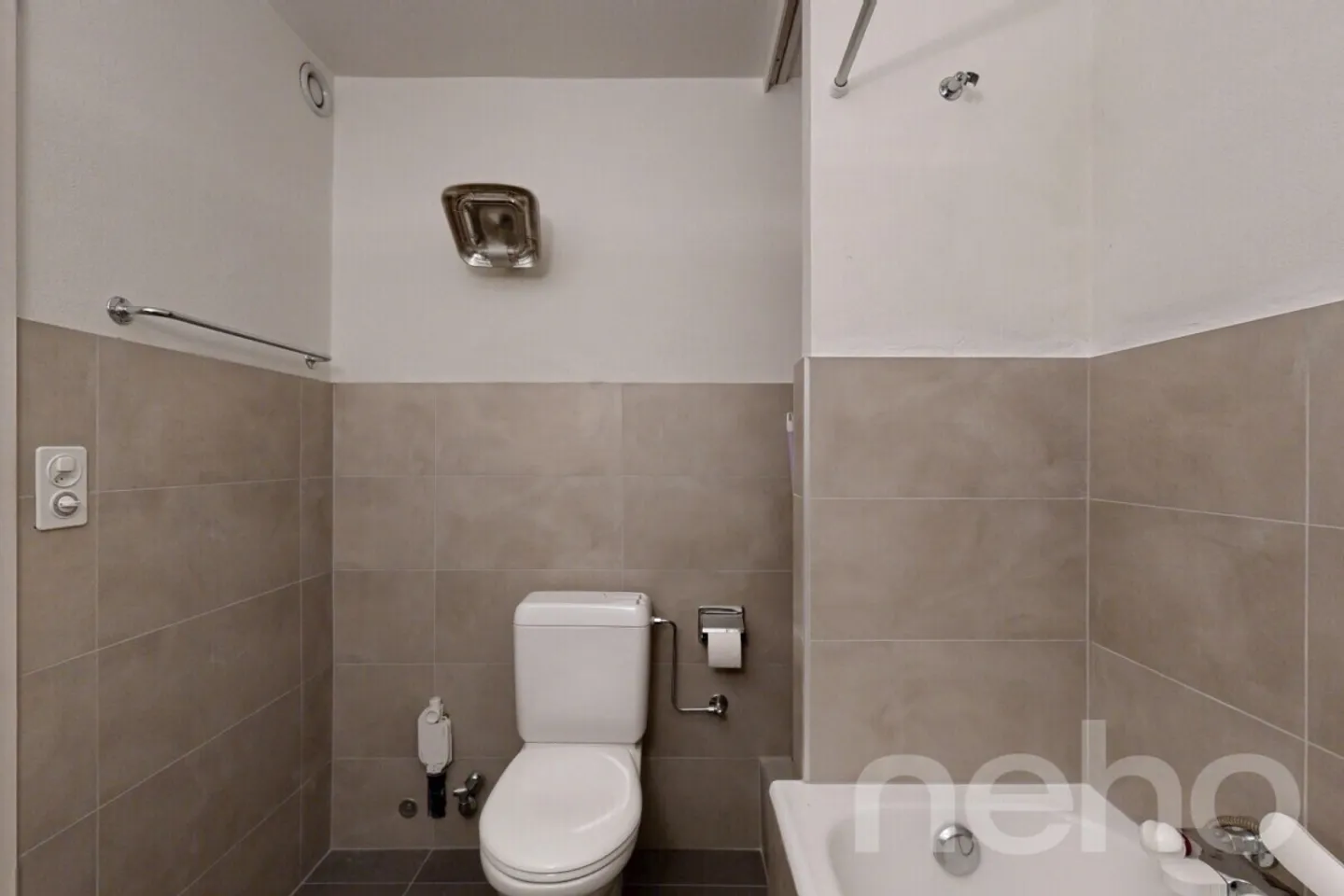 Geräumiges Studio im Herzen von Sierre mit nach Süden ausgerichtetem Balkon - Foto 5 von 12