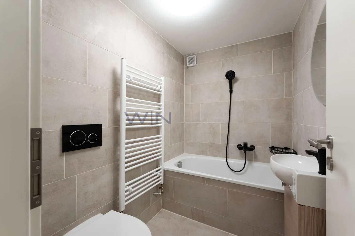 Tanto spazio per la famiglia e la vita quotidiana - Foto 8 di 8