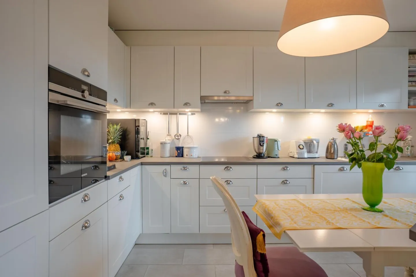 Appartamento moderno con giardino - Foto 1 di 10