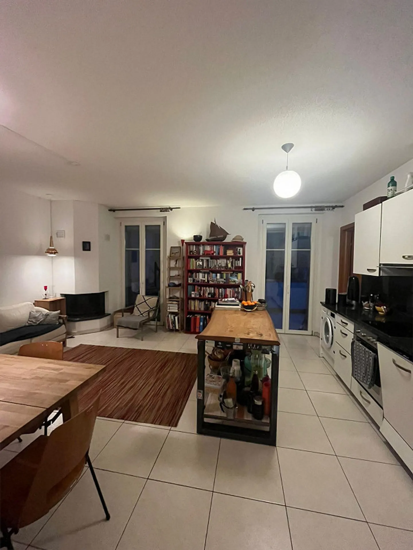 Moderno appartamento di 4 stanze con camino, Breitenrainplatz, 2 balconi - Foto 5 di 13