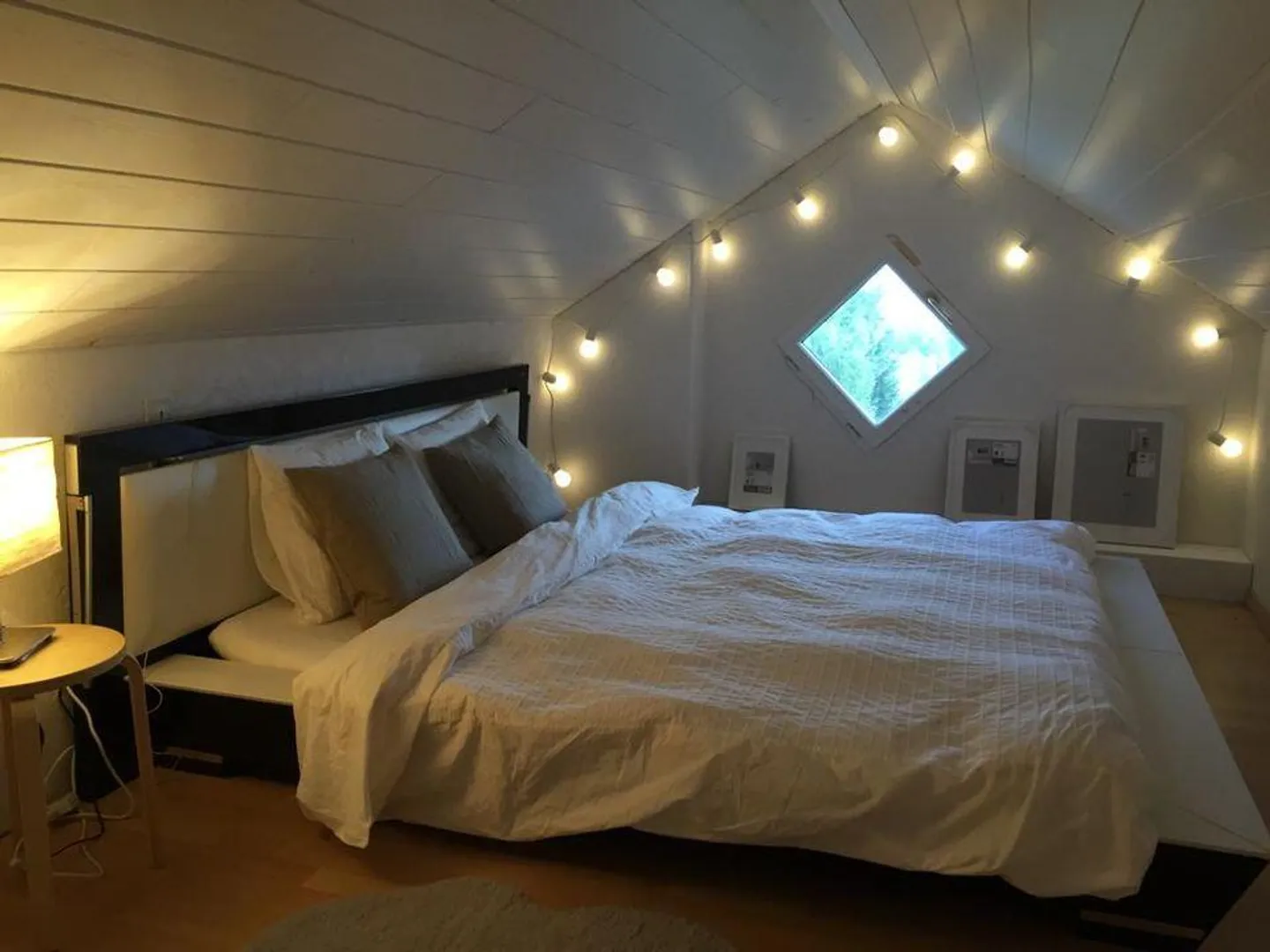 GROSSER DUPLEX 5.5 ZIMMER MÖBLIERT IN LAUSANNE (NAHE EHL) - Foto 1 von 10