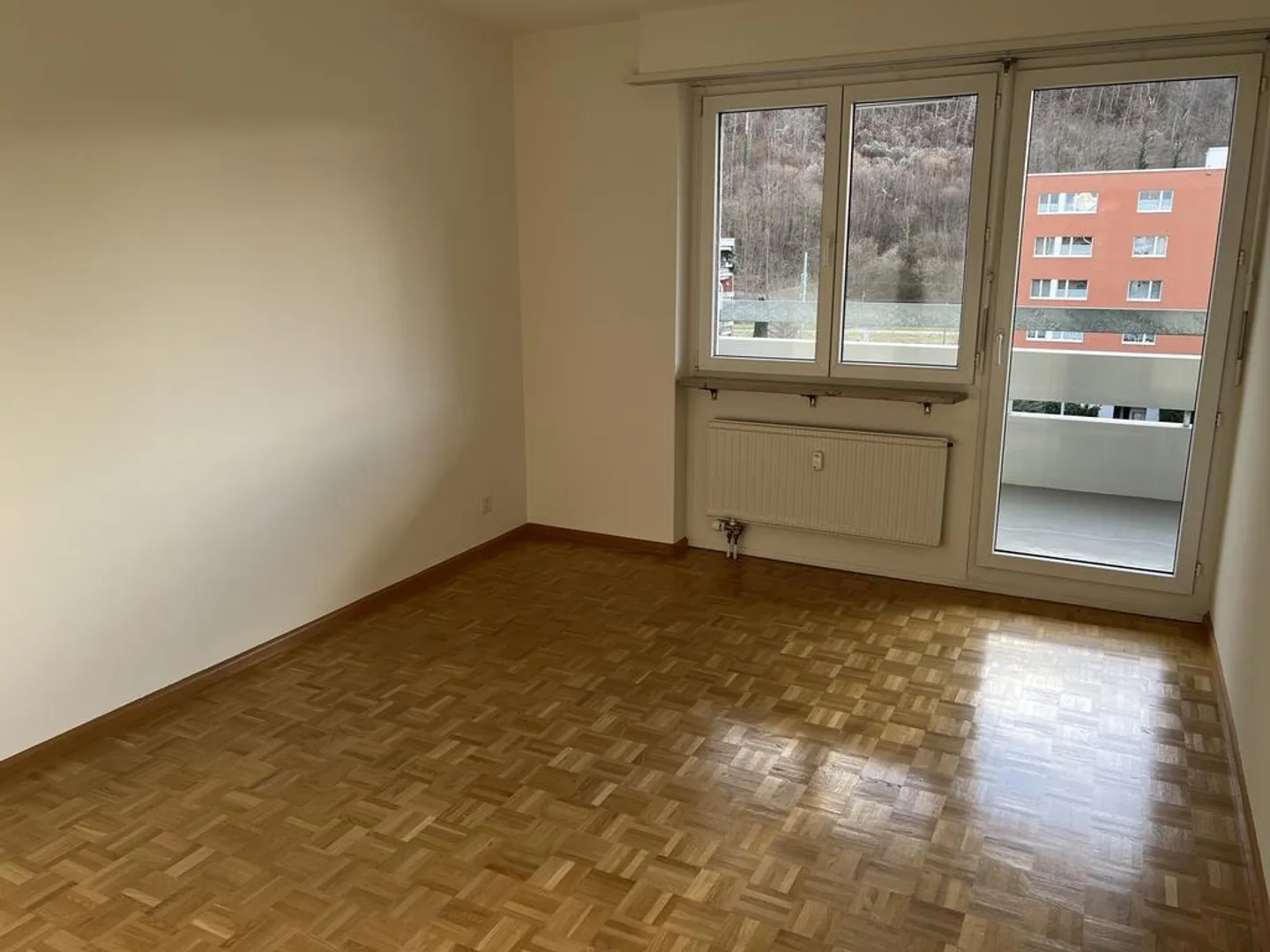 Bright 4.5-room apartment with balcony! - Photo 9 of 12