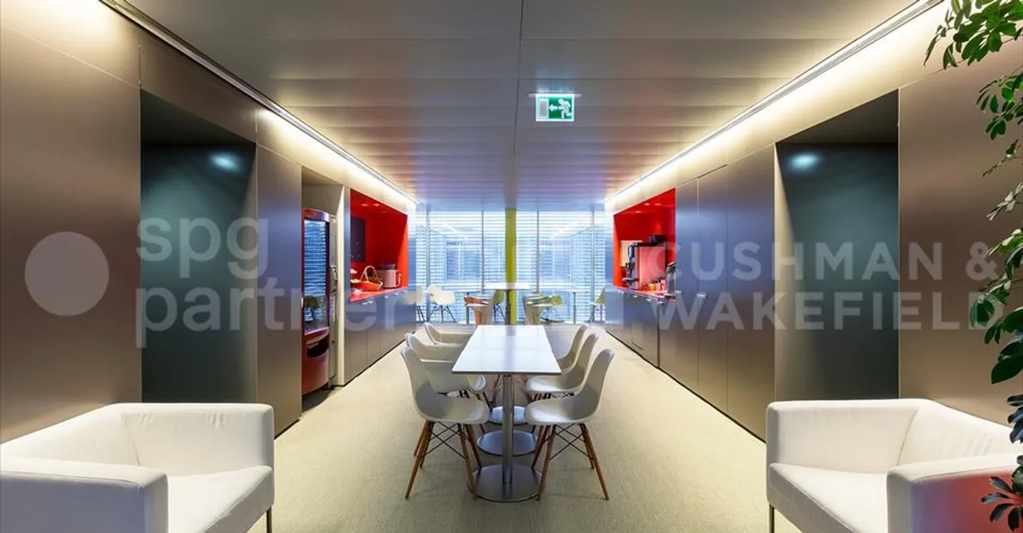 Bureau à louer - Photo 1 sur 9