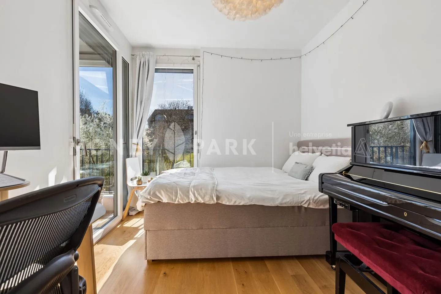 Casatax: Superb Cross-Section Apartment - Photo 6 of 10