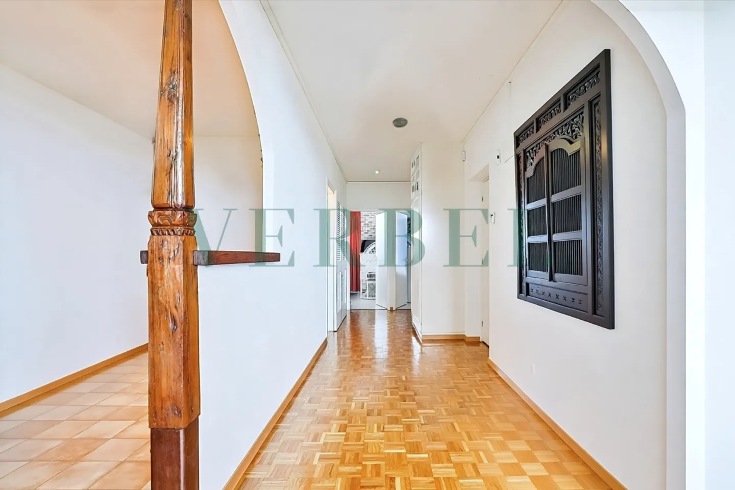 Bel appartamento di 4 stanze con Loggia - Foto 3 di 7