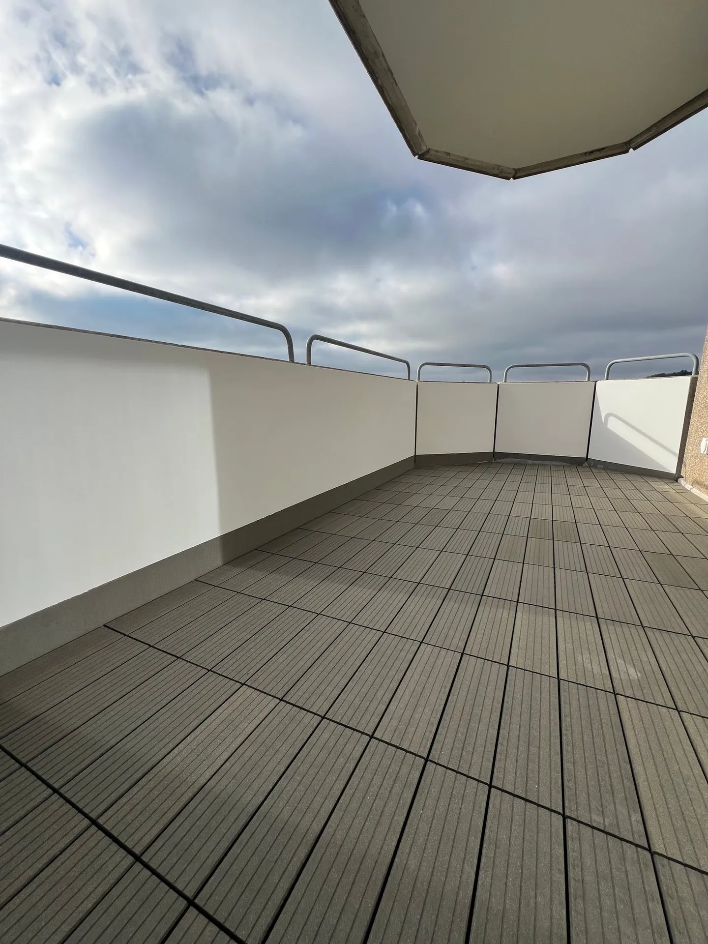 2.5 Room Apartment Completely Renovated with Balcony - Photo 5 of 6