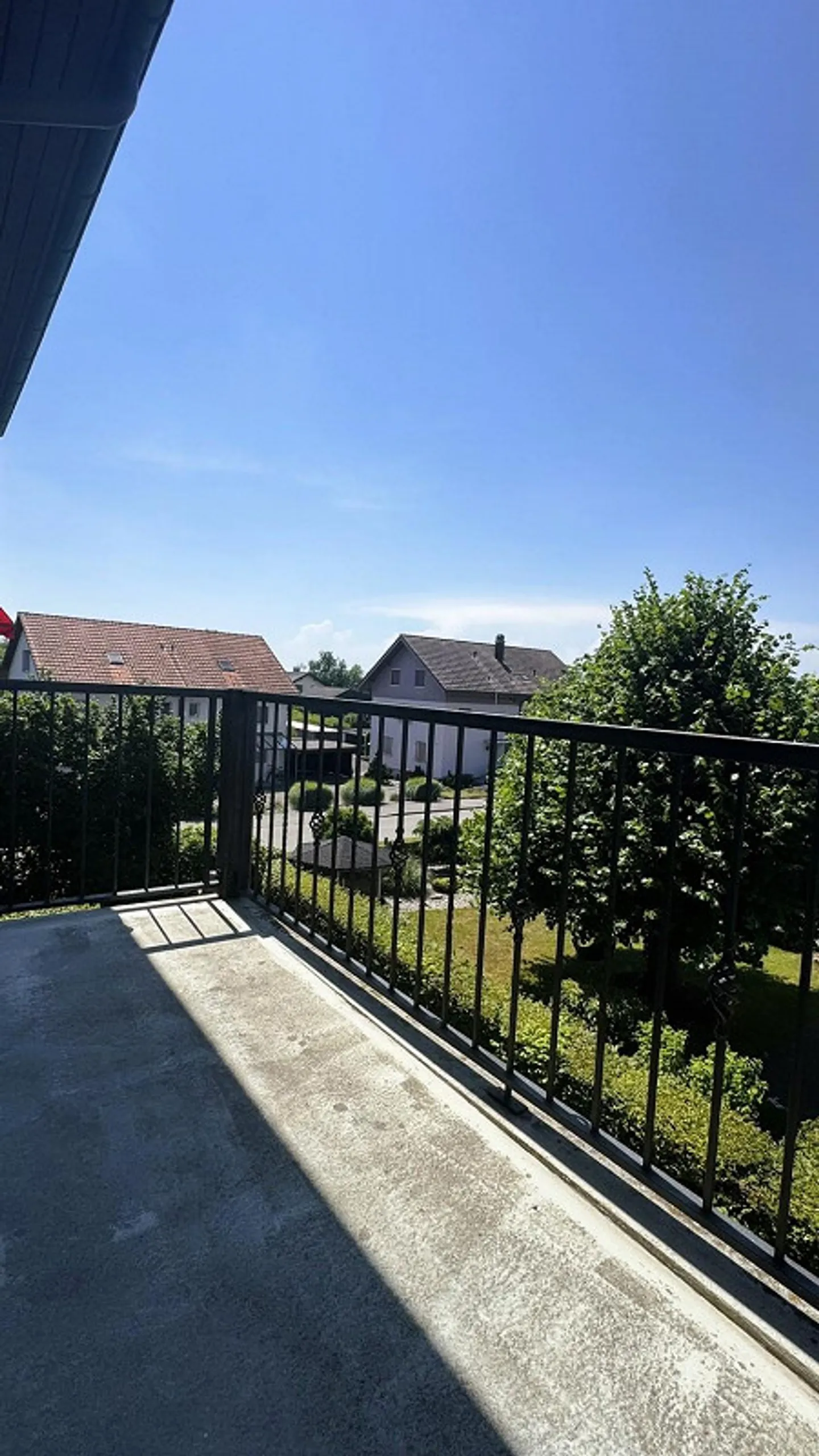 Spacious 3.5-room apartment for rent in Aarberg - Photo 5 of 10