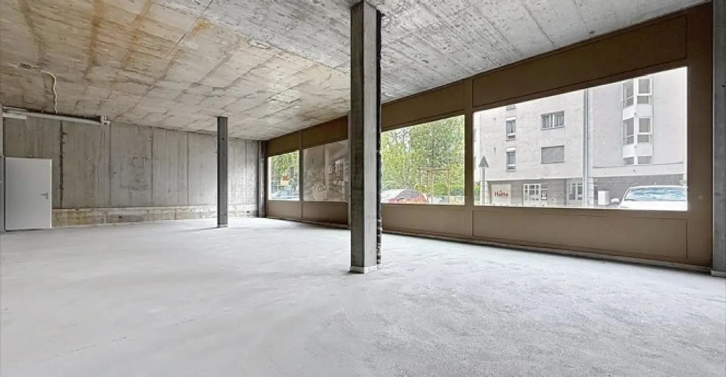 Arcade - Photo 4 of 12