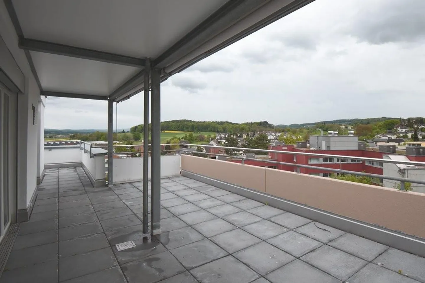 Your new home awaits - Photo 7 of 7