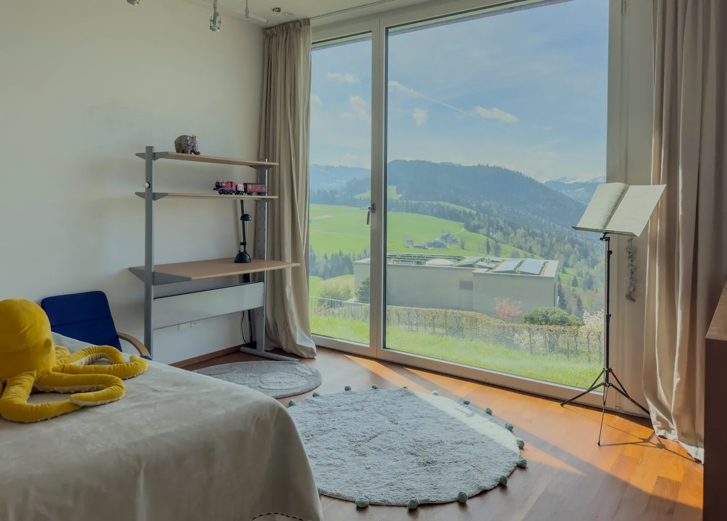 Luxus-Villa mit Seeblick - Foto 15 von 39