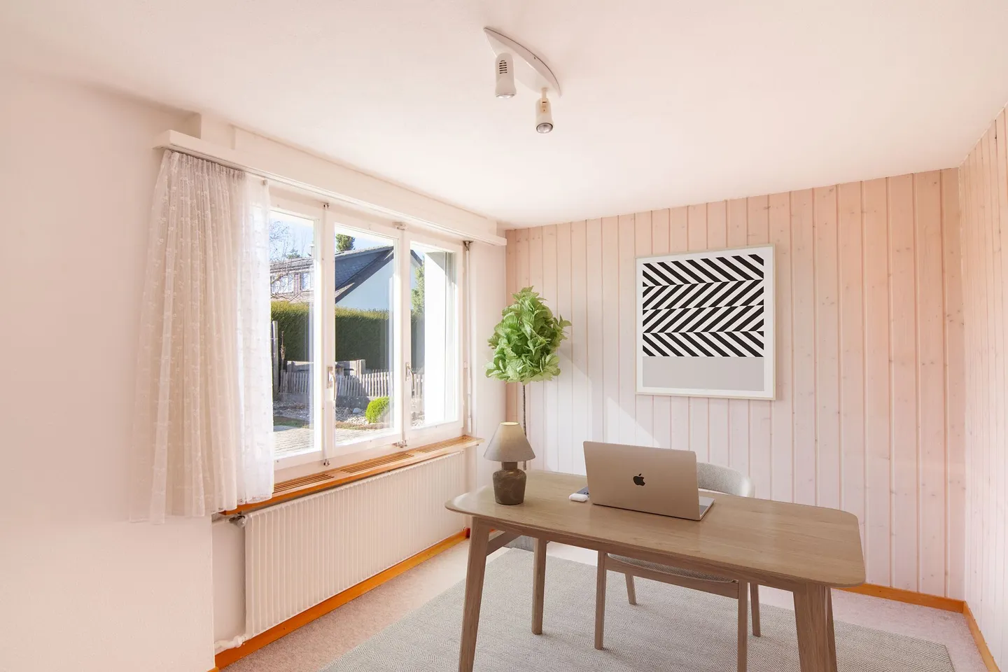 Detached 5.5-room single-family house with large garden, three garages, and plenty of space! - Photo 17 of 29