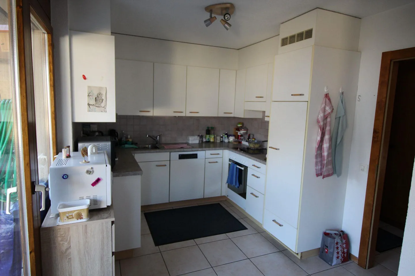 Geräumiges Apartment mit Terrasse - Foto 7 von 13