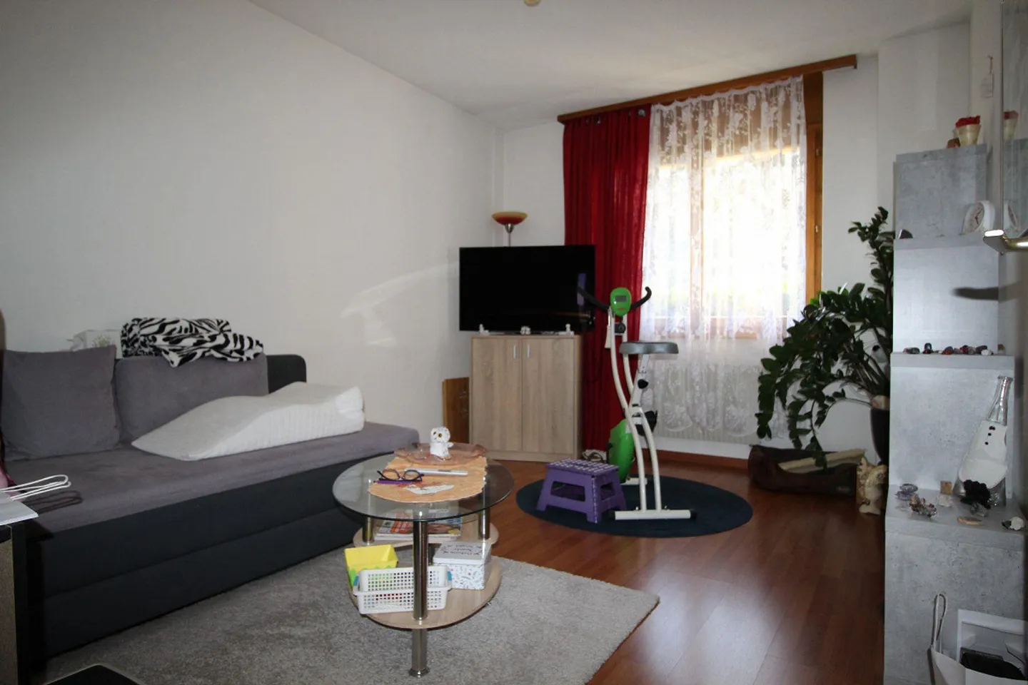 Geräumiges Apartment mit Terrasse - Foto 10 von 13