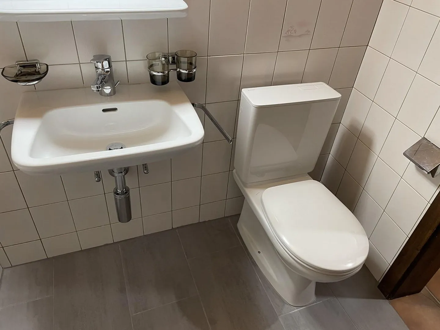 Studio n3 im 2. Stock in Romainmôtier, ideal gelegen - Foto 7 von 8