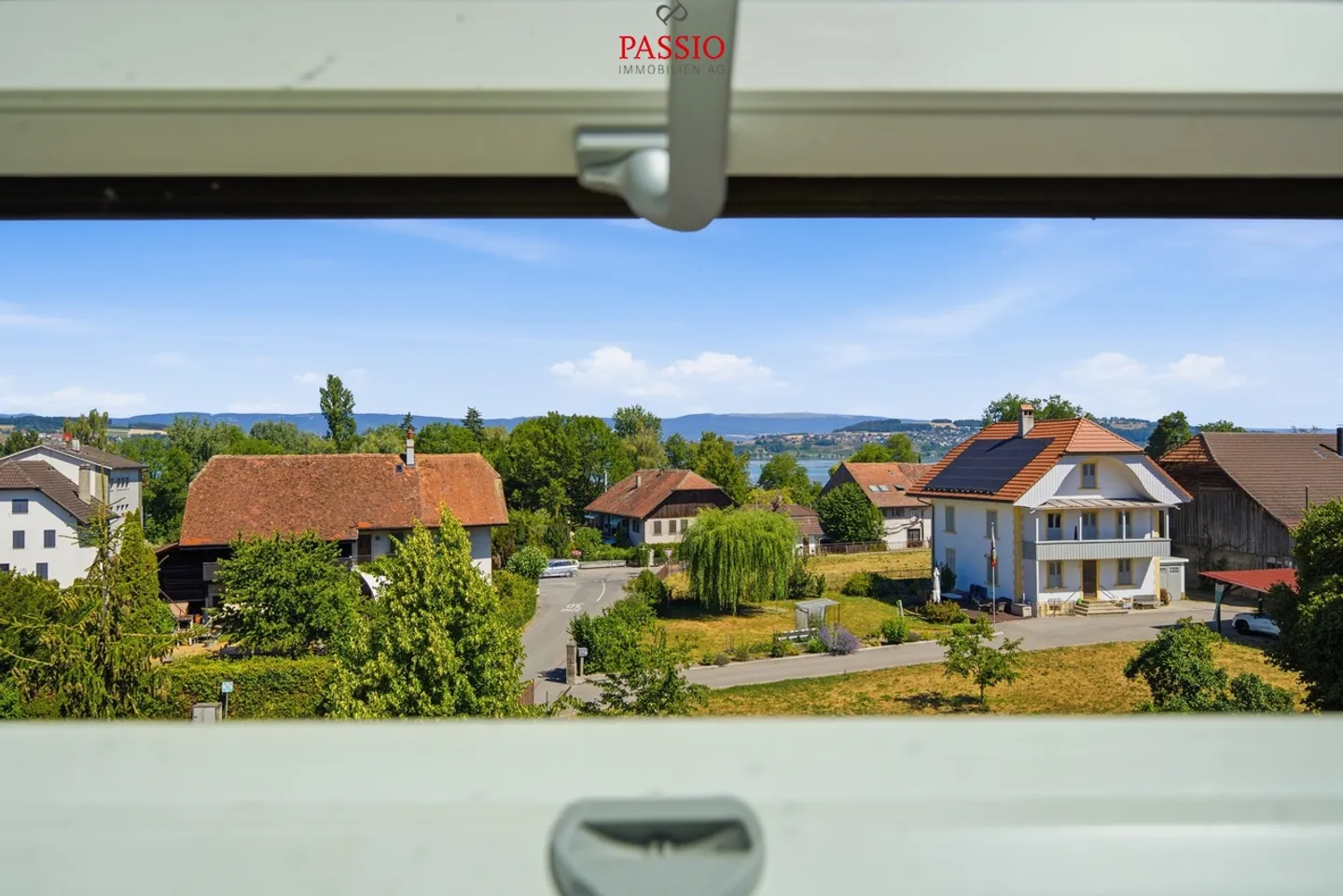 Proprietà residenziale e commerciale con potenziale di sviluppo presso il Lago di Murten - Foto 28 di 39