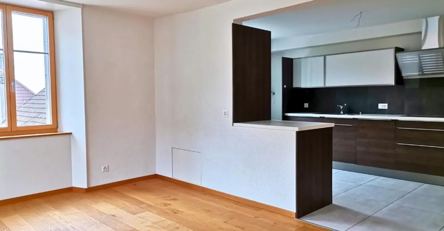 Wunderschöne 5-Zimmer-Wohnung mit freiem Blick - Foto 2 von 13