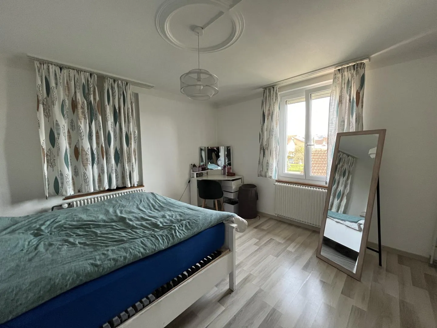 Casa multi-appartamenti con 7,5 stanze a Payerne - Foto 4 di 9