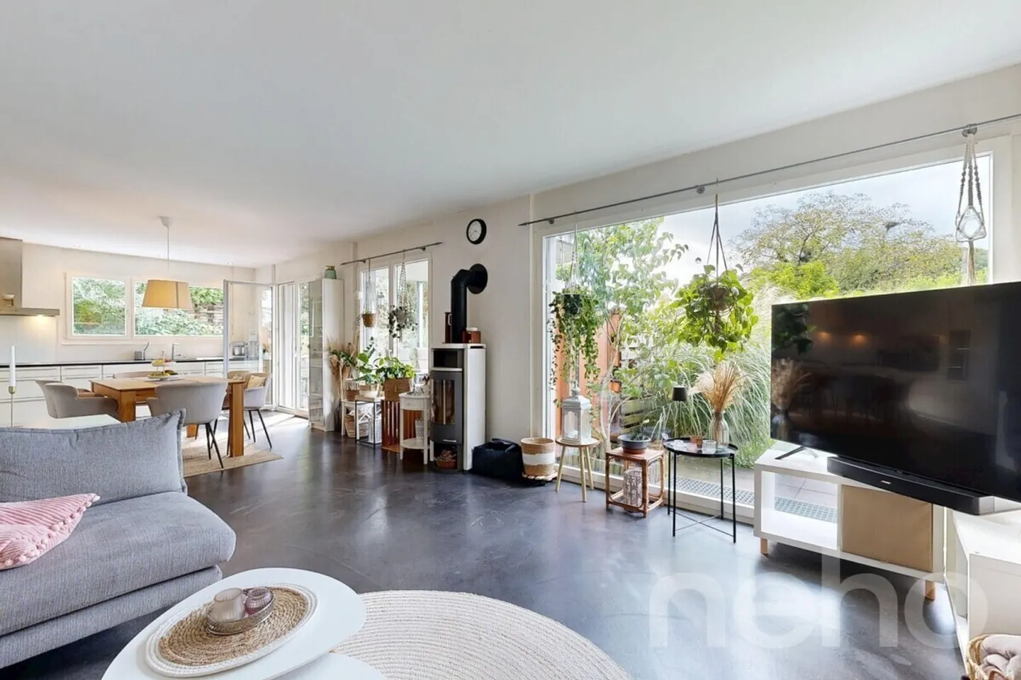 Casa unifamiliare con giardino e vista lontana a Biberstein - Foto 3 di 13