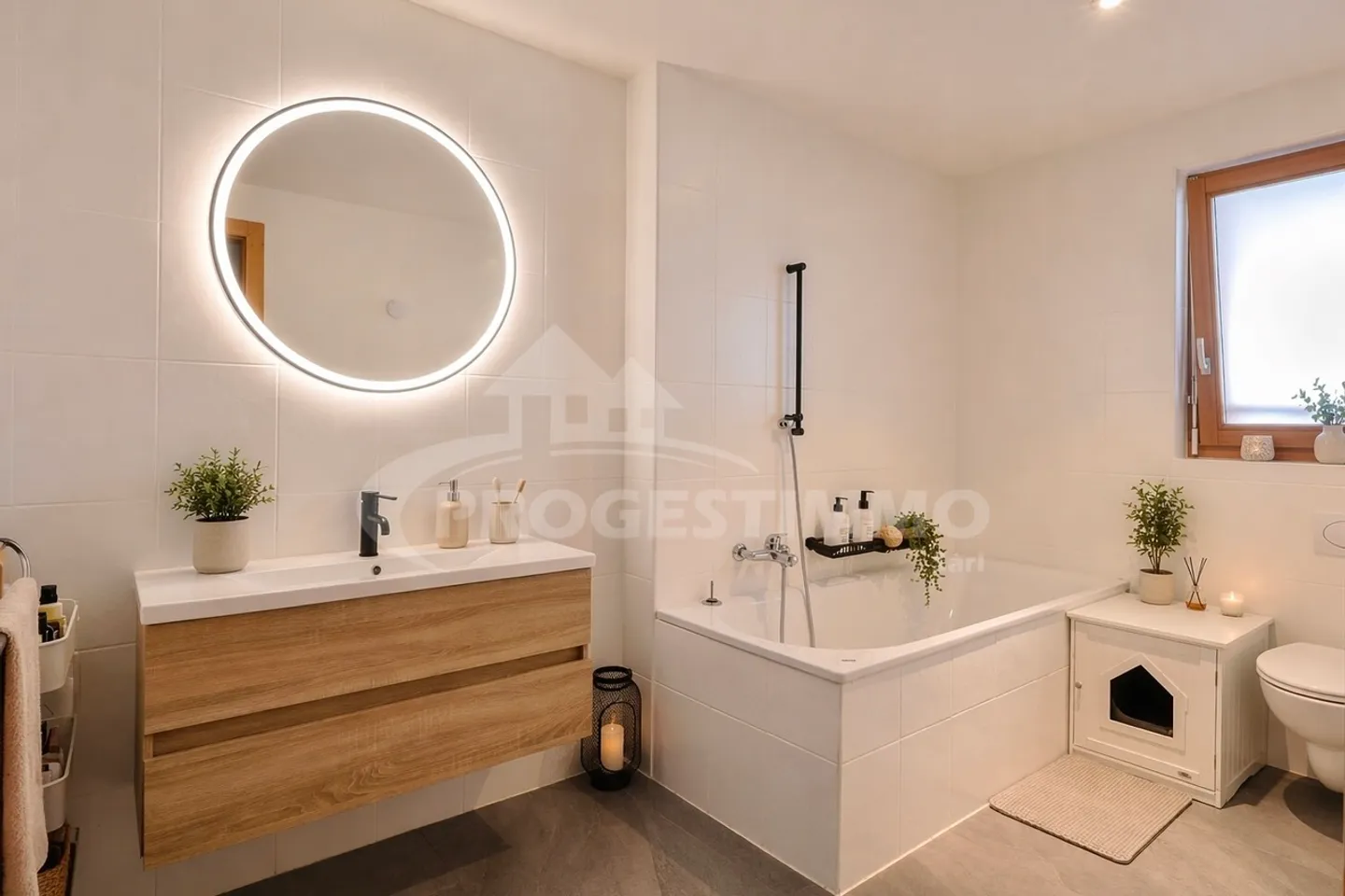 APPARTAMENTO LUMINOSO CON VISTA PANORAMICA - Foto 7 di 8