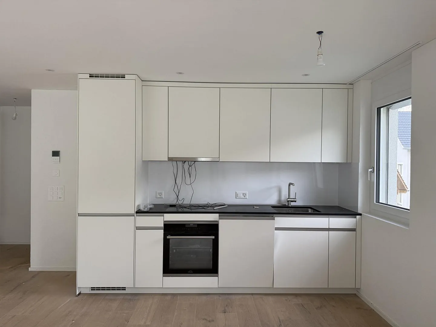 Recherche de locataire – appartement moderne de 2,5 pièces à Sevelen - Photo 1 sur 10