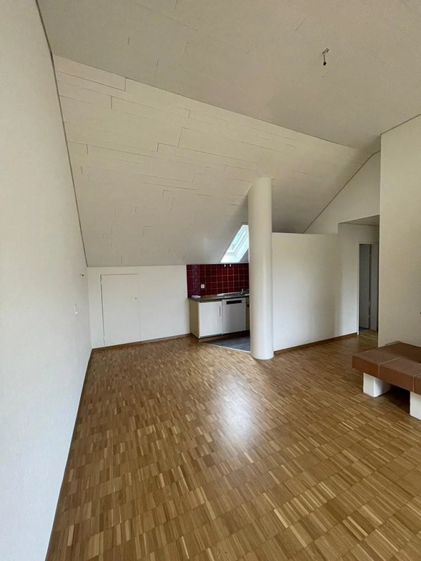 Incantevole appartamento mansardato 2.5 camere nel cuore di Lucerna - Foto 2 di 9