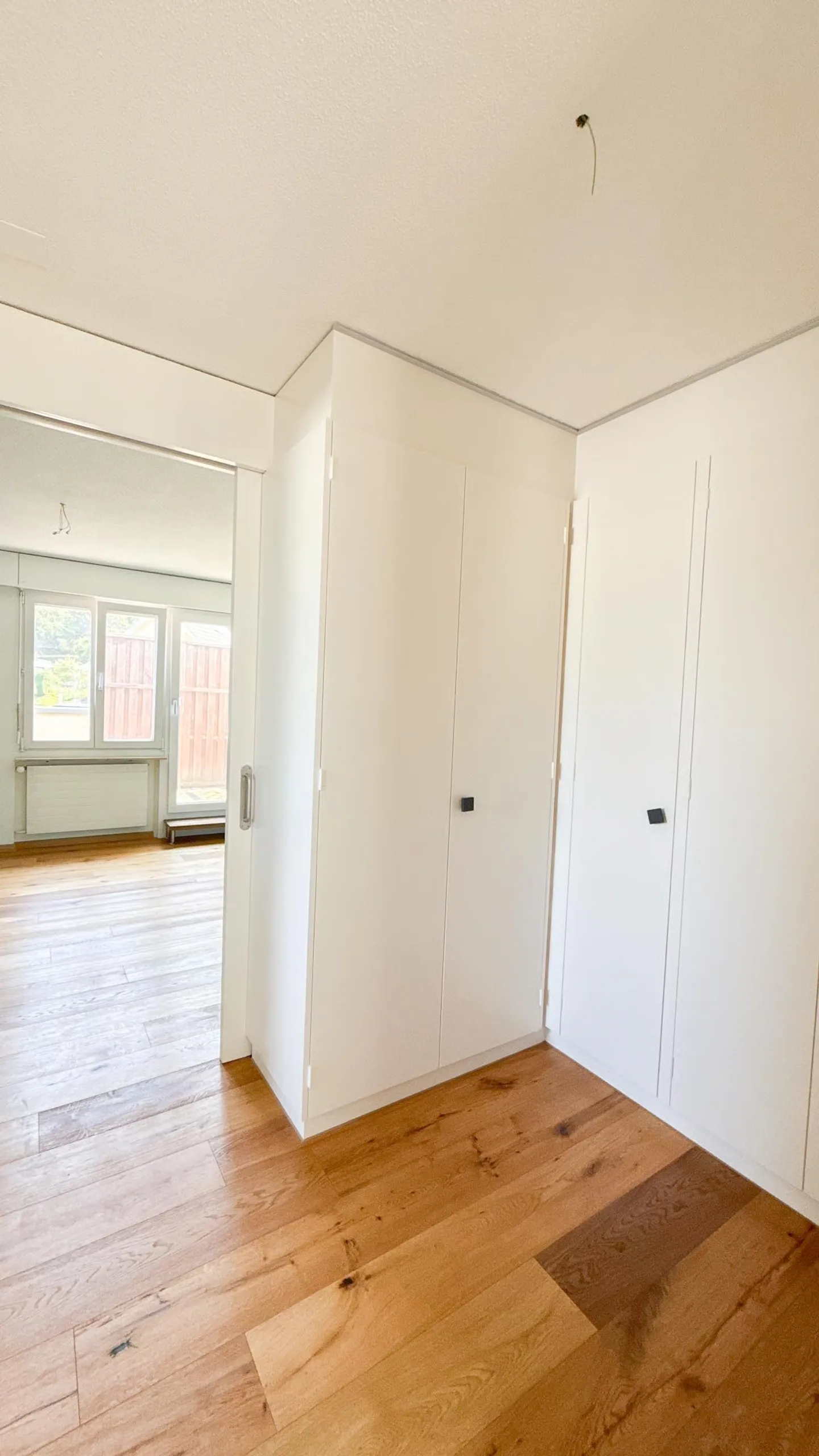 Chic 2½-room penthouse with large terrace & panoramic view in Grub AR - Photo 9 of 11