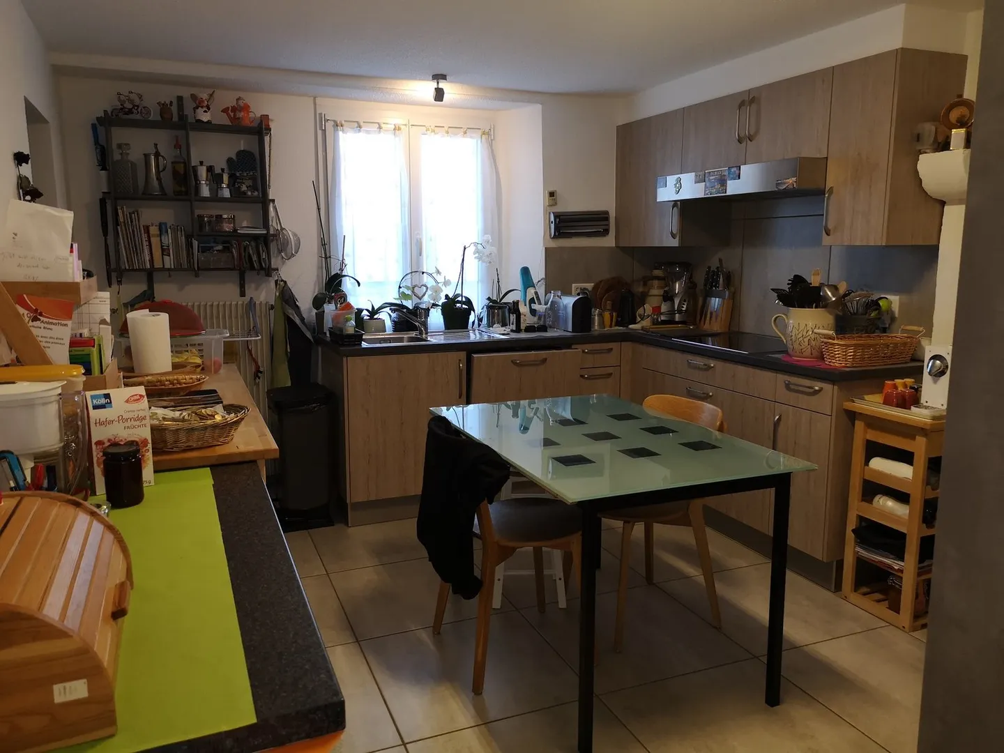 Grande casa con due appartamenti nel centro di Saignelégier - Foto 5 di 51