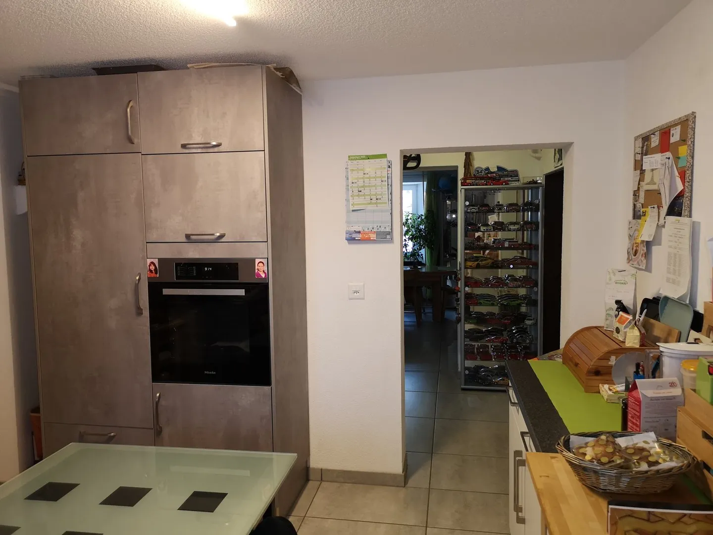 Grande casa con due appartamenti nel centro di Saignelégier - Foto 7 di 51