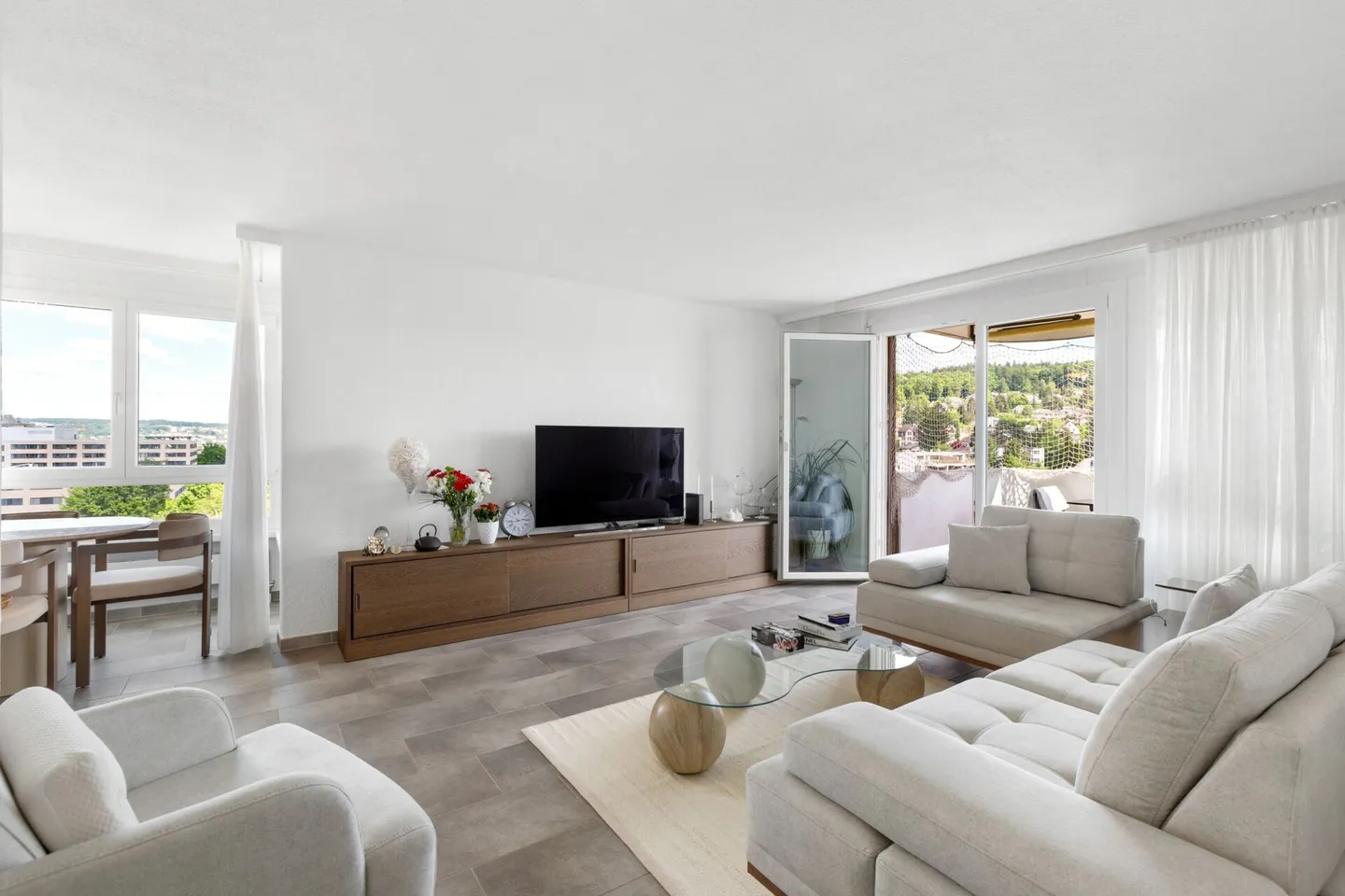 Appartamento di 4,5 stanze con vista spettacolare - Foto 1 di 15