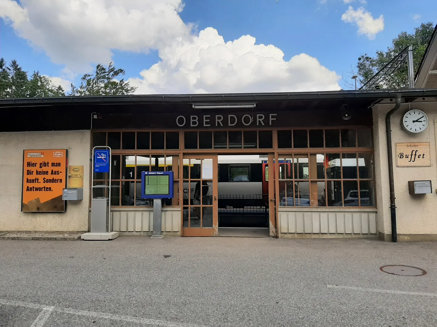 Affordable Storage Space Directly at the Train Station - Photo 1 of 7