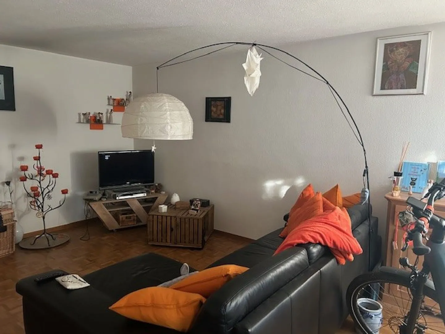 Freshly Painted Apartment - Photo 5 of 10