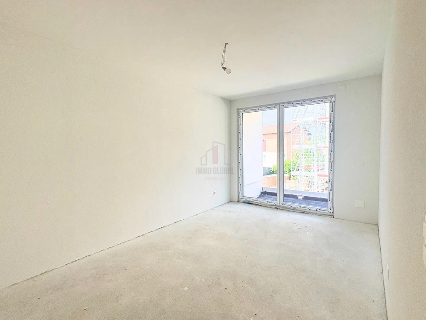 New construction, ready to move in - Photo 8 of 13