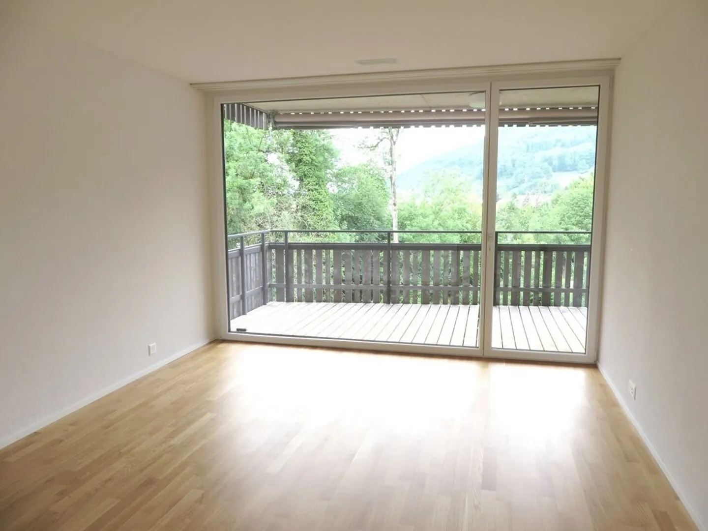 Modernes Wohnen mit Loggia - Foto 5 von 9