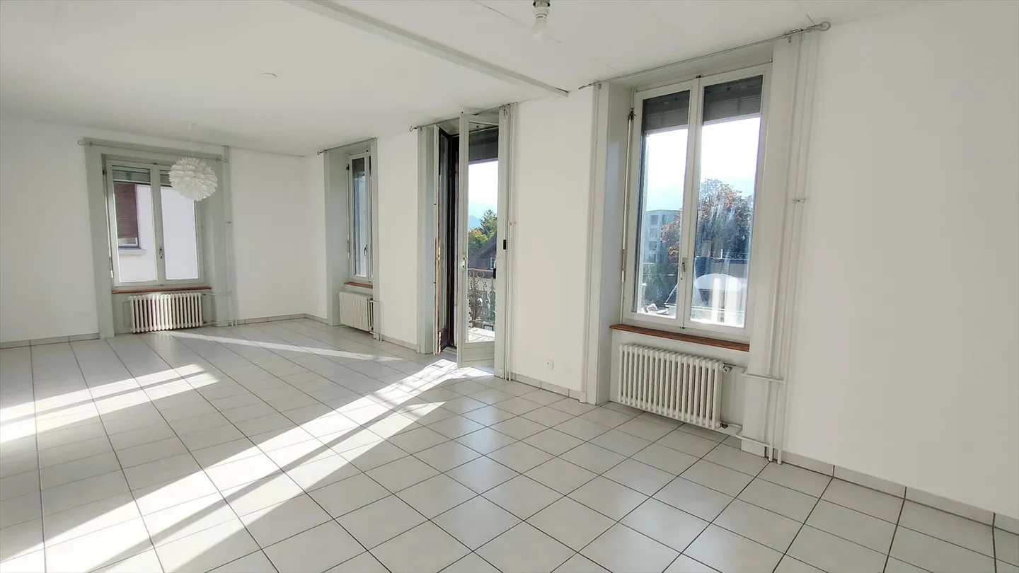 Appartamento in affitto - Foto 3 di 9
