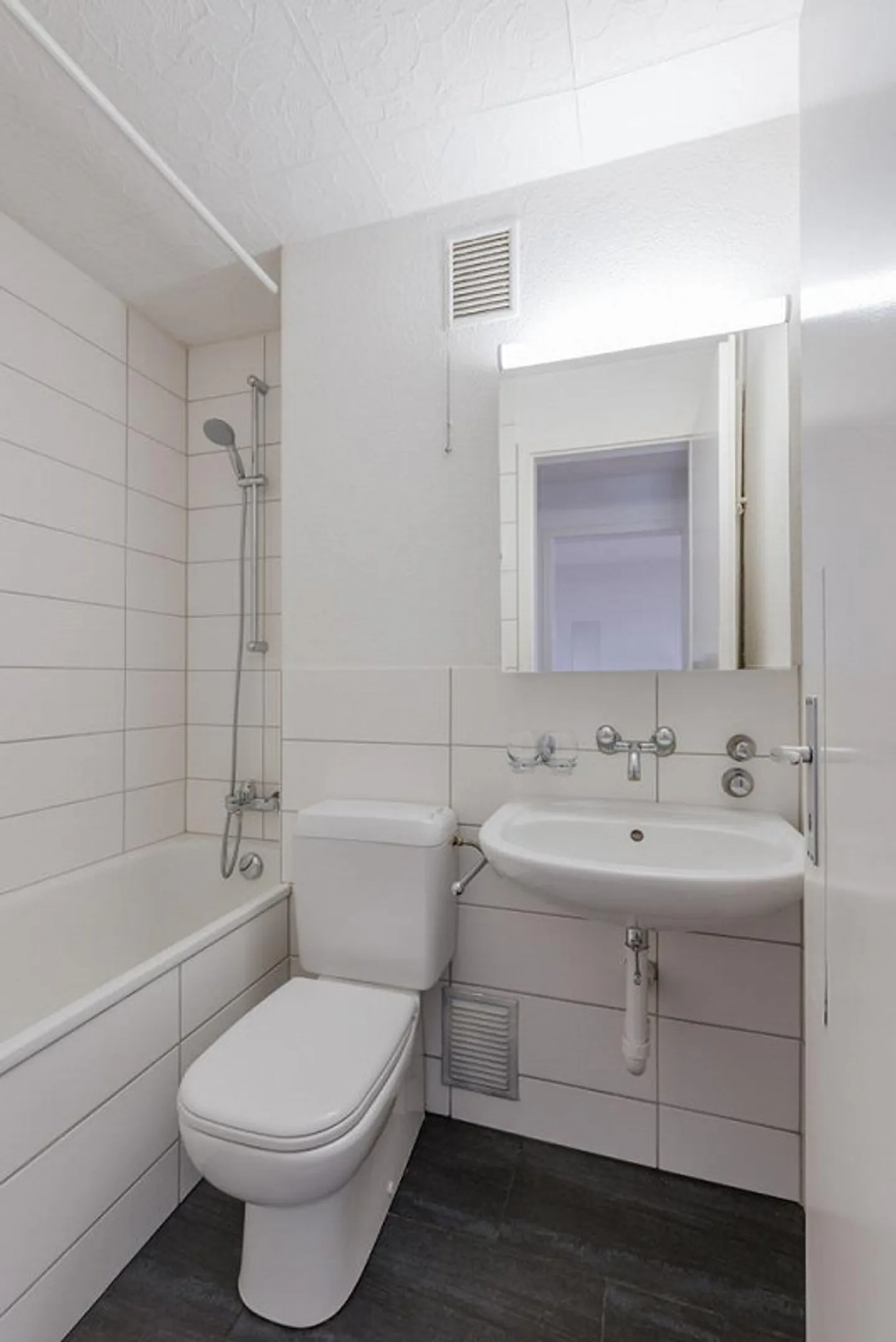 Preiswertes Apartment in Vorstadt - Foto 3 von 7